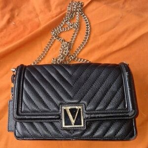 Black Quilted Chain Shoulder Bag